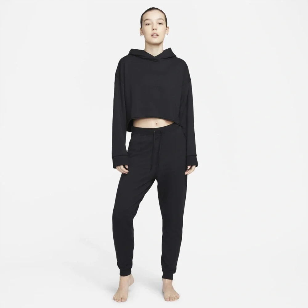 Nike Yoga Luxe Women's Cropped Fleece Hoodie in Black